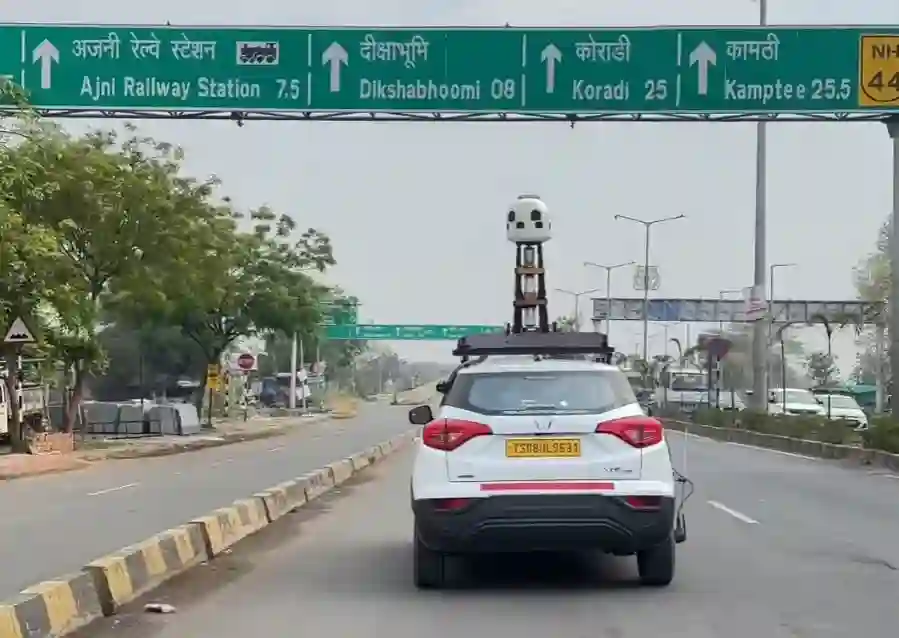 Picture of a Apple Car spotted in Nagpur, Maharashtra, India on April 8, 2024.