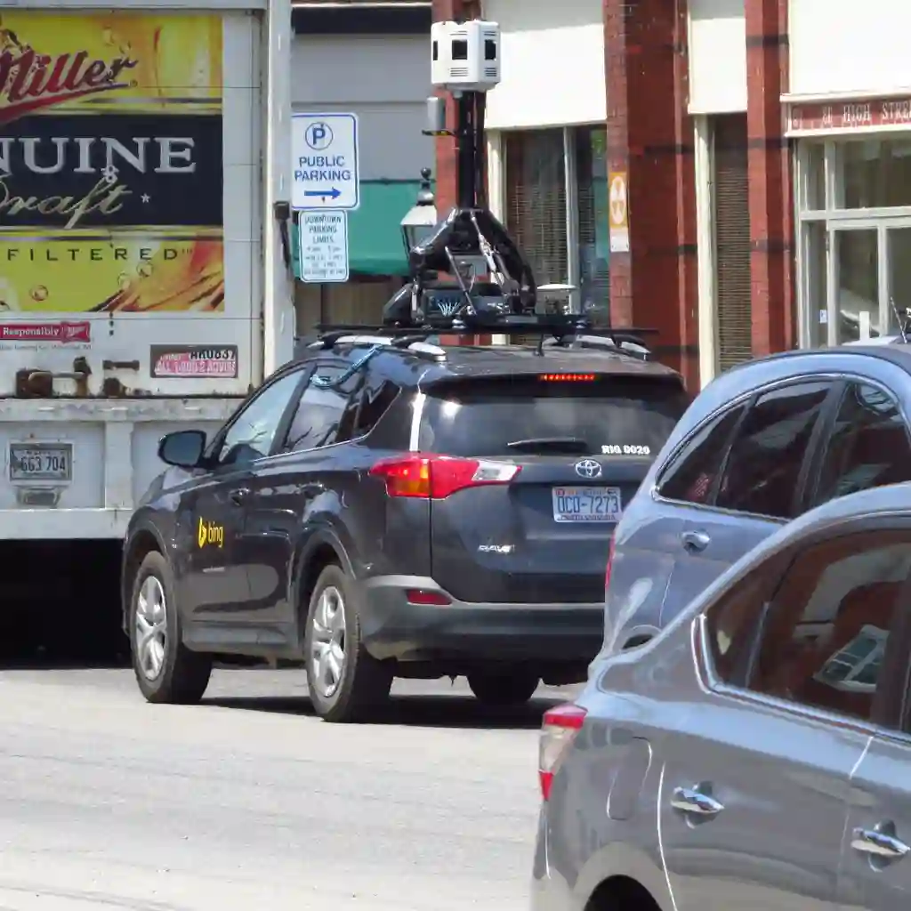 Picture of a Bing Car spotted in Belfast, Maine, United States on July 14, 2015.