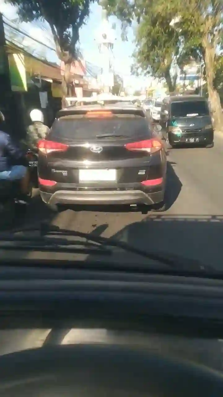 Picture of a Here Car spotted in Kerobokan, Bali, Indonesia on May 17, 2024.