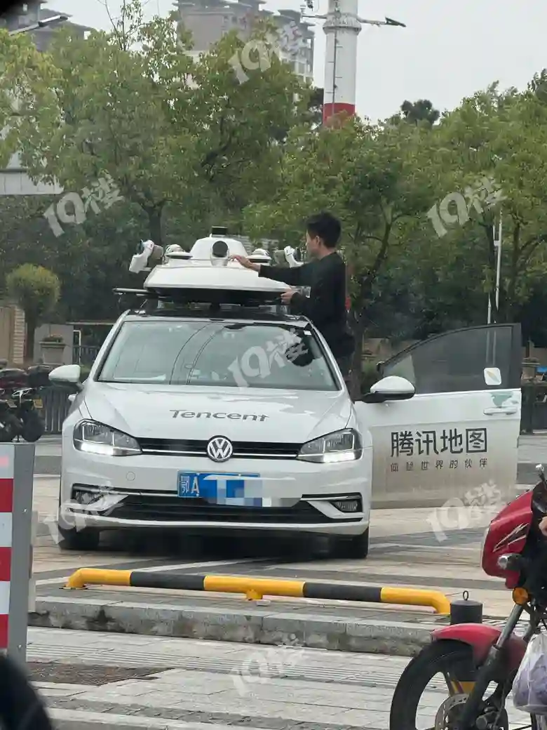 Picture of a Tencent Car spotted in Jiaxing, Zhejiang, China on October 29, 2024.