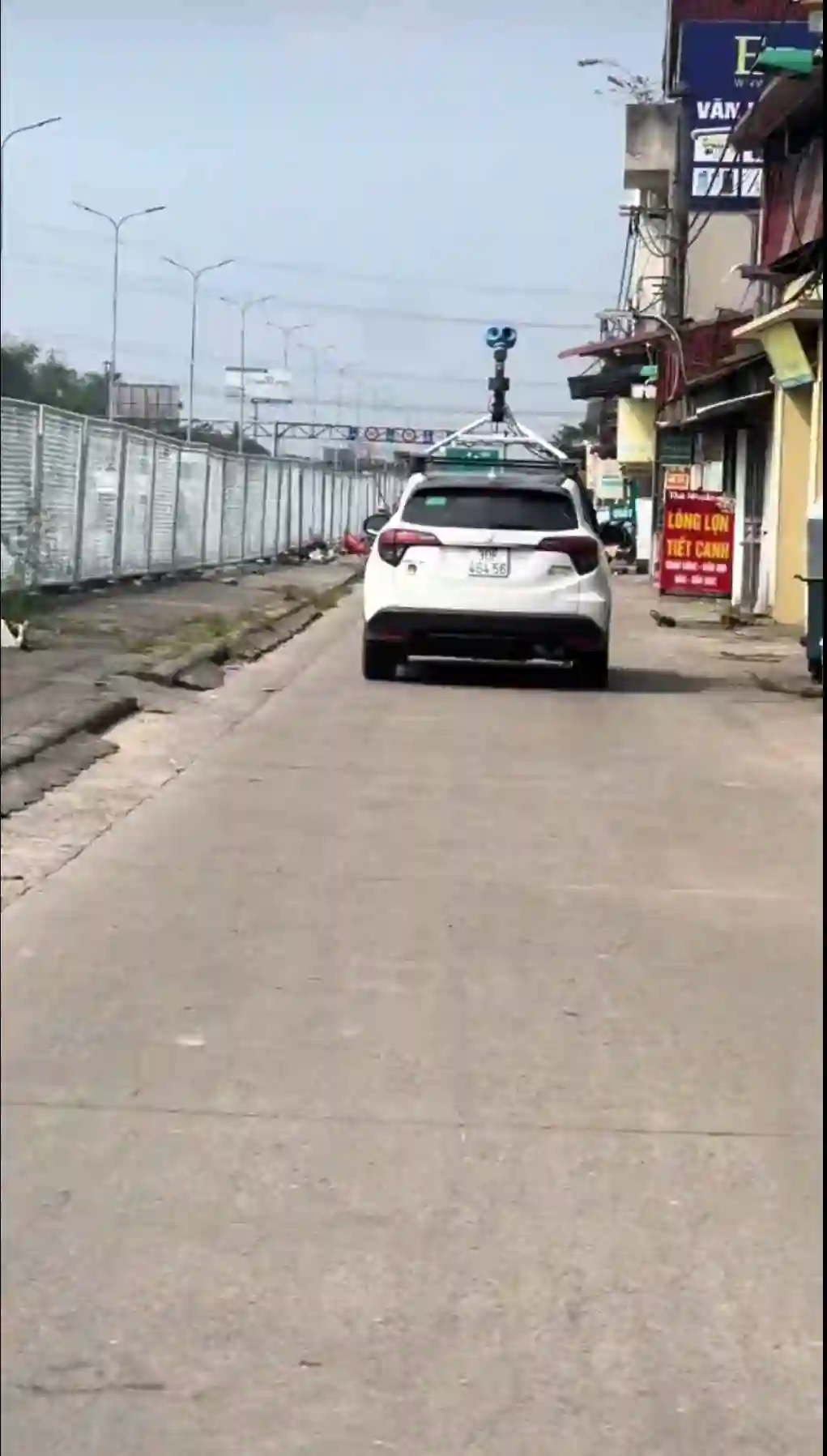 Picture of a Google Car spotted in Hoàn Sơn, Bac Ninh Province, Vietnam on September 26, 2024.