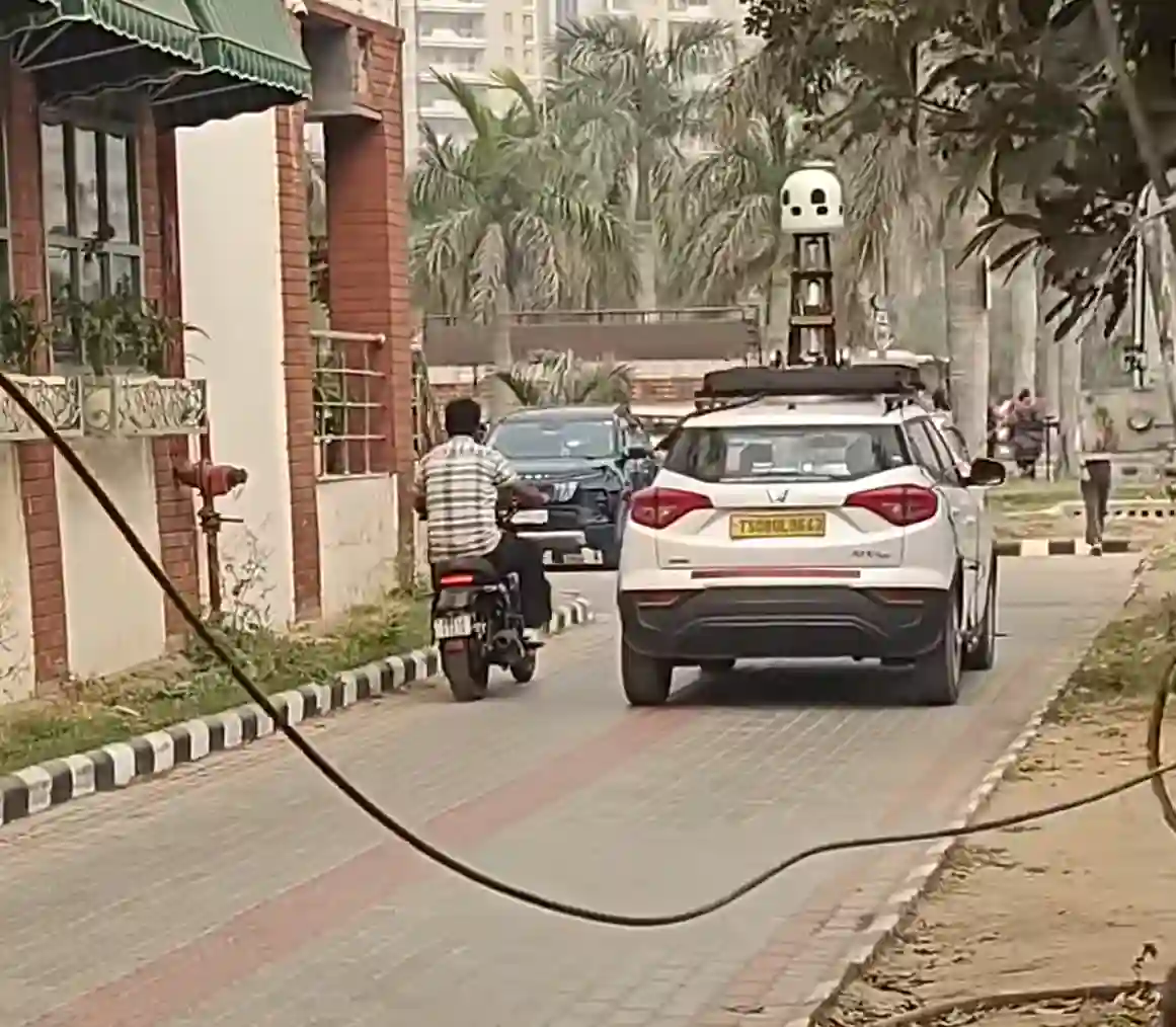 Picture of a Apple Car spotted in Mohali, Punjab, India on November 9, 2024.