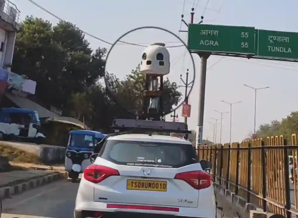 Picture of a Apple Car spotted in Dabrai, Uttar Pradesh, India on December 12, 2024.