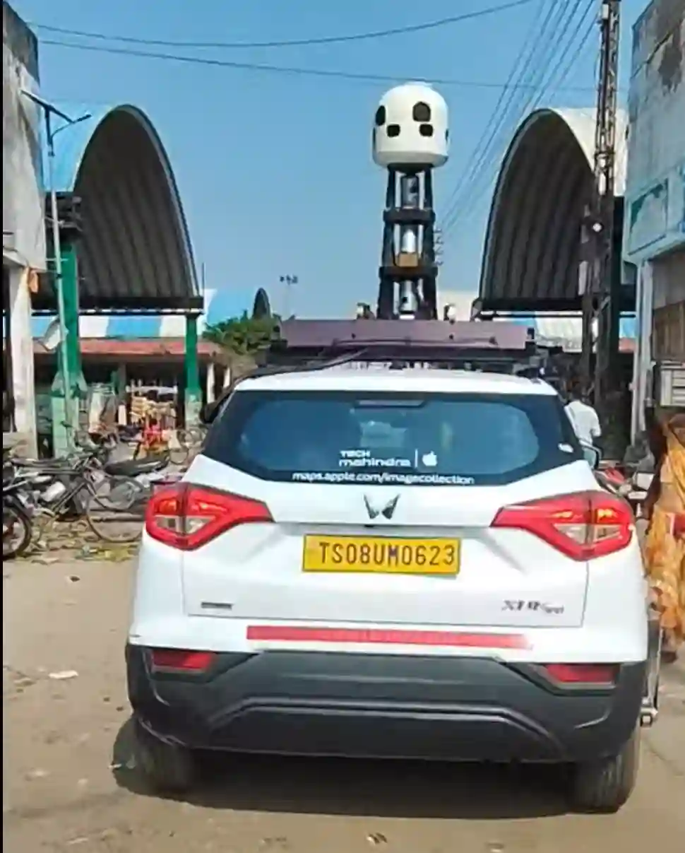 Picture of a Apple Car spotted in Jaipur, Rajasthan, India on October 28, 2024.