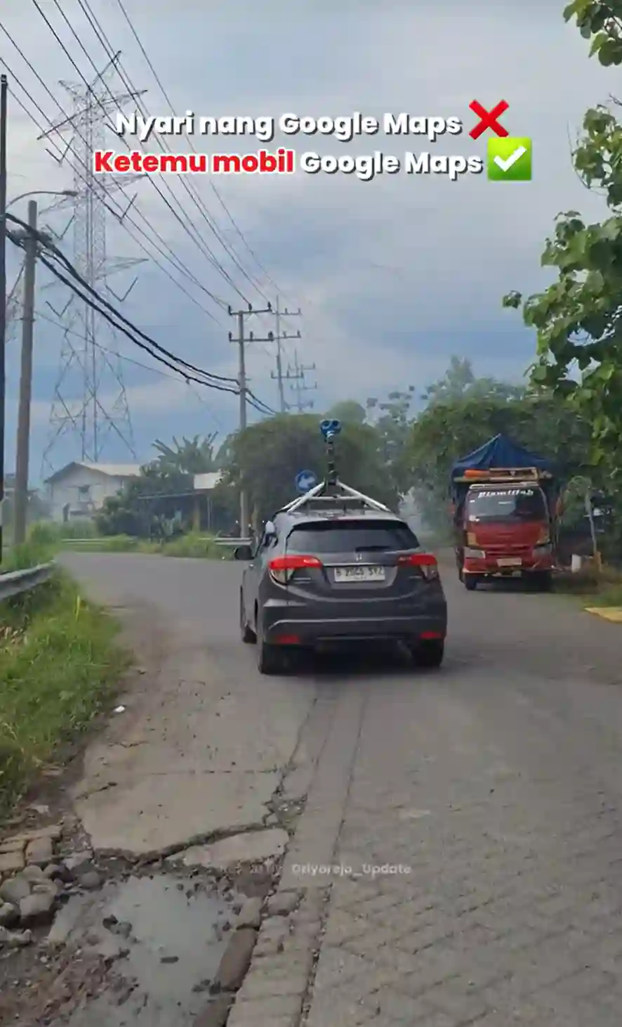Picture of a Google Car spotted in Driyorejo, Gresik, East Java, Indonesia on January 13, 2025.