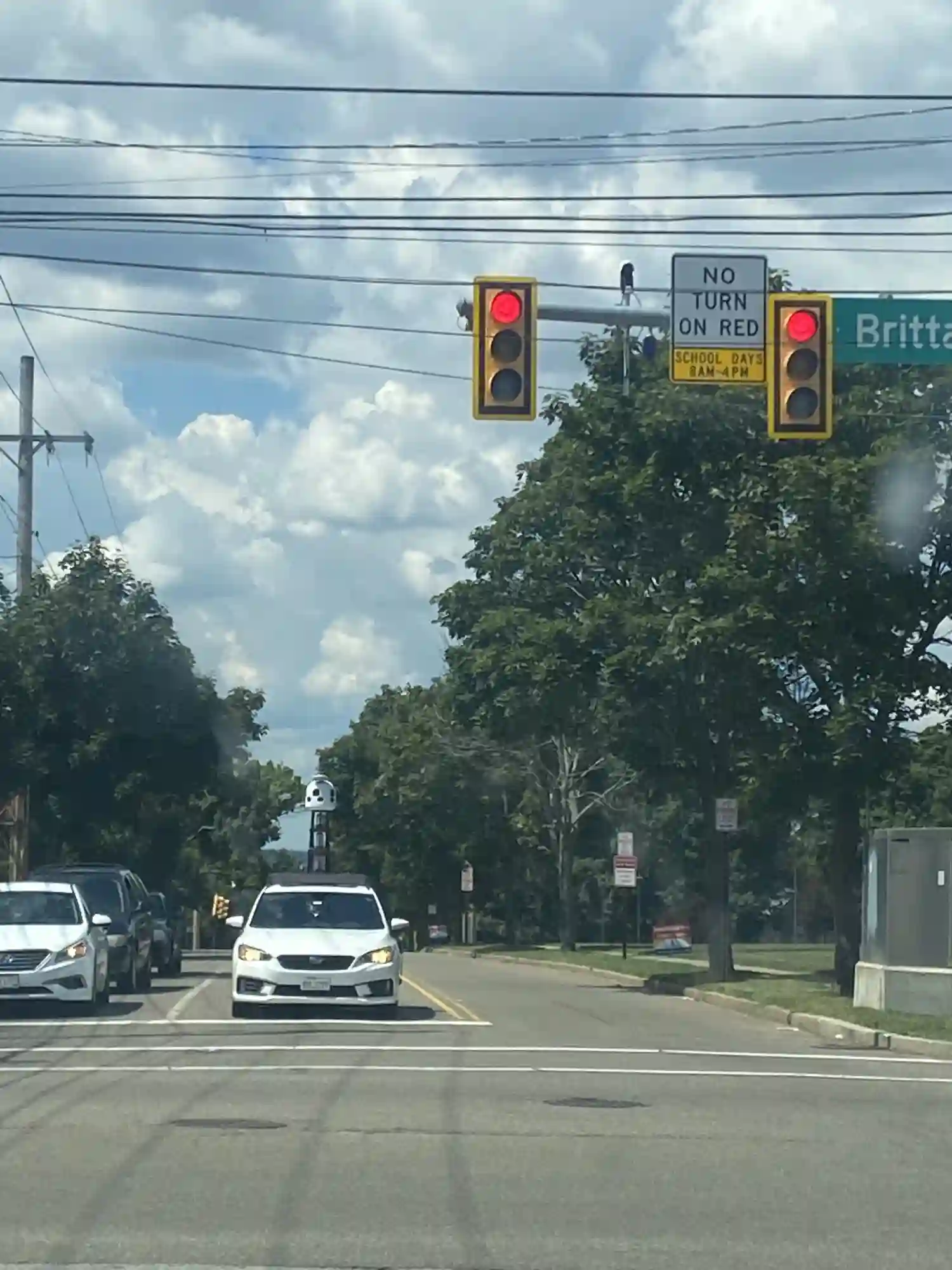 Picture of a Apple Car spotted in Goodyear Heights, Akron, Ohio, United States on August 18, 2022.