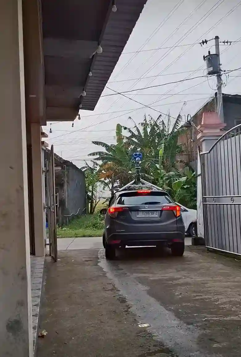 Picture of a Google Car spotted in Purwodadi, Grobogan, Central Java, Indonesia on March 12, 2025.